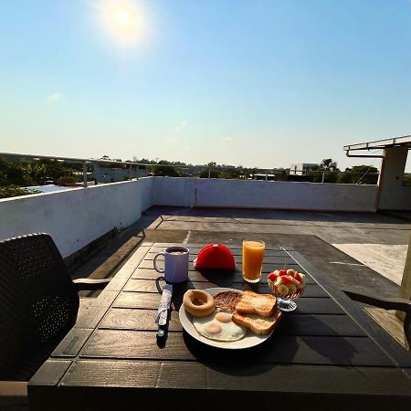 Zugi Inn Hotel 레티시아 외부 사진